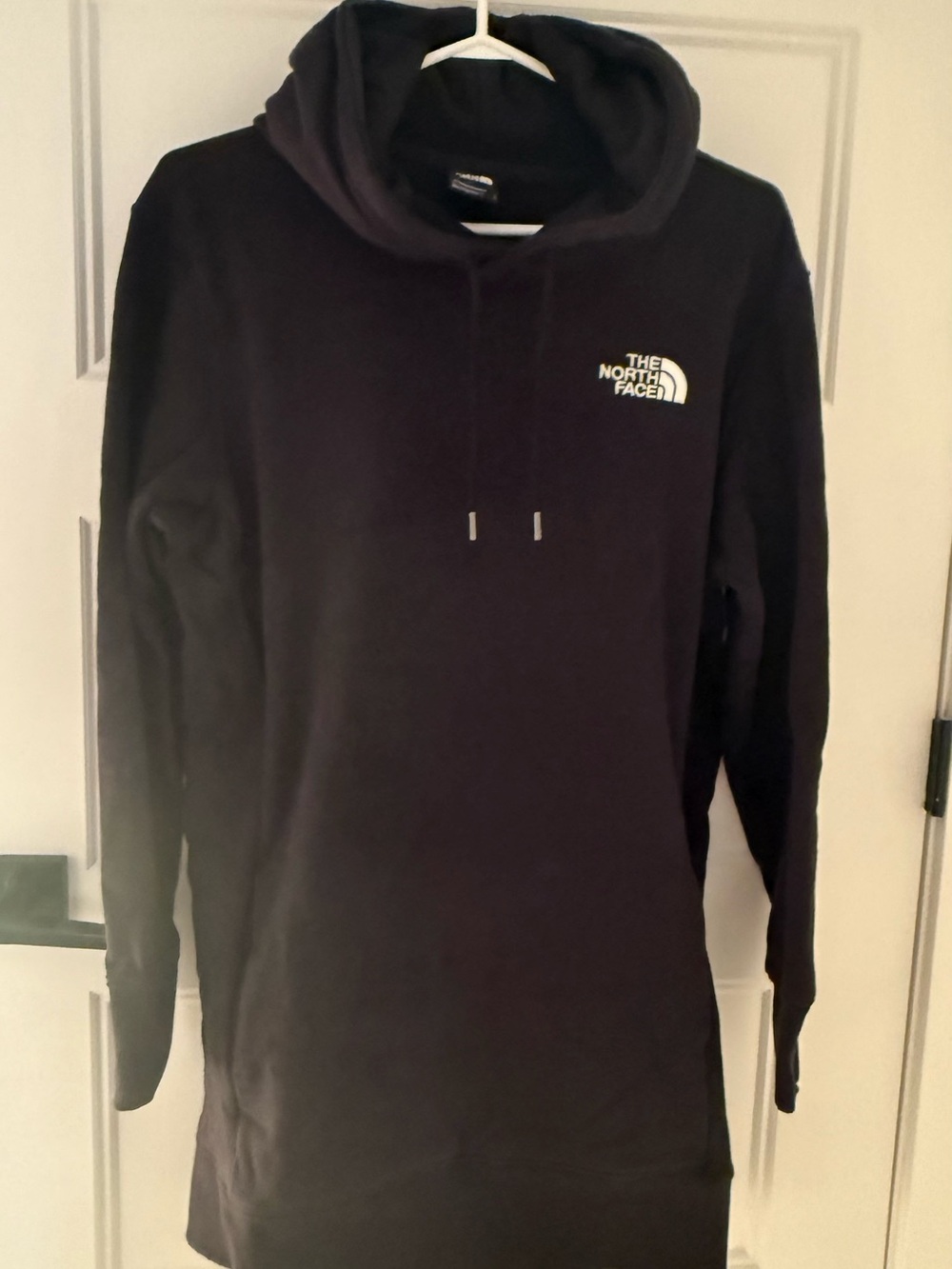 The North Face woman Black long Pullover Hoodie